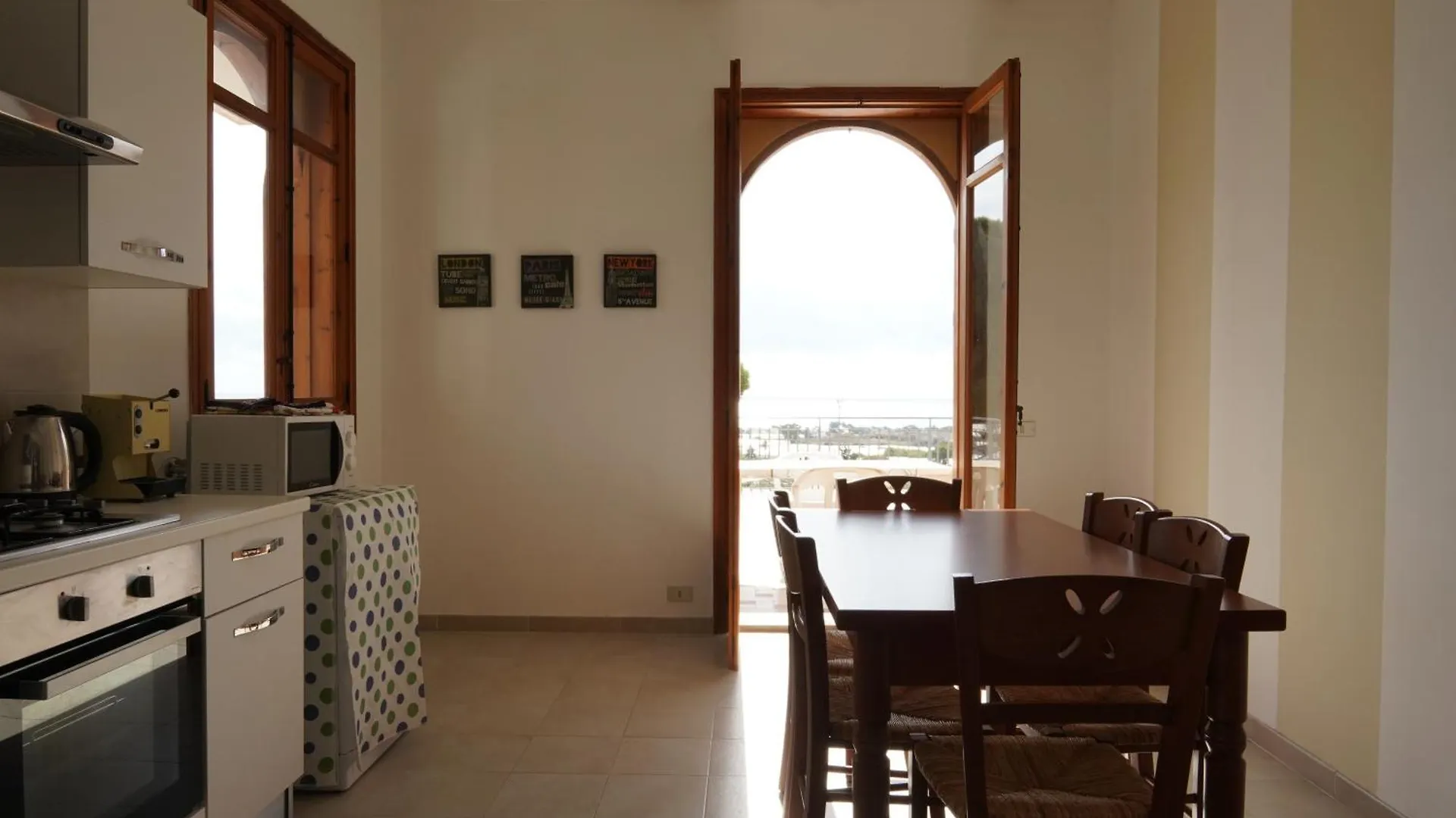 Villa Dolce Vita - Panorama A Marina Di Ragusa Con Parcheggio Privato 0*,